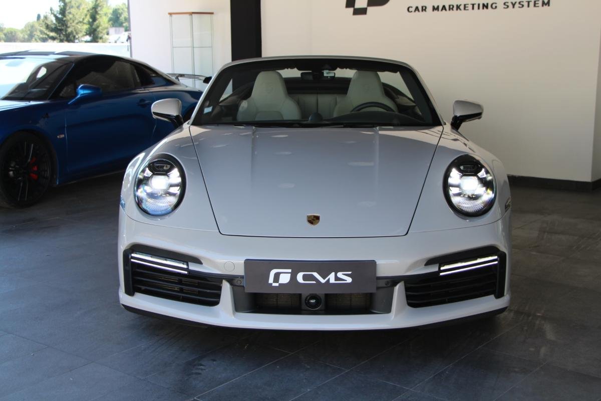 Porsche 911 - Photo 2