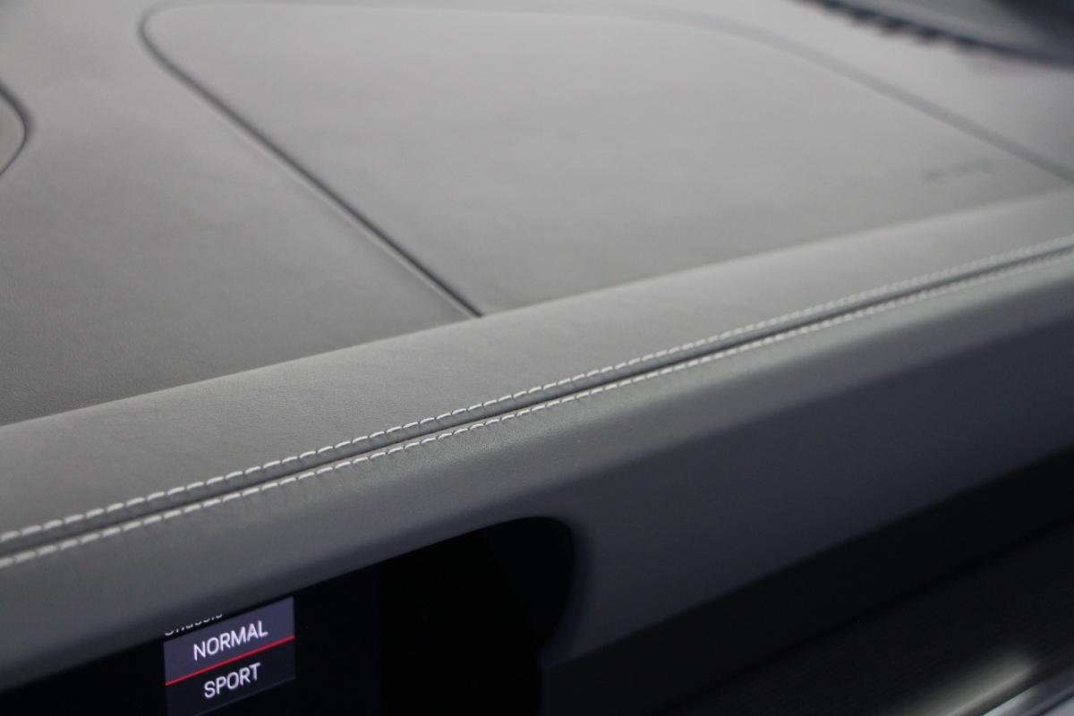 Porsche 911 - Photo 30