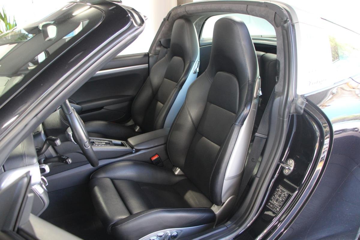 Porsche 911 - Photo 12