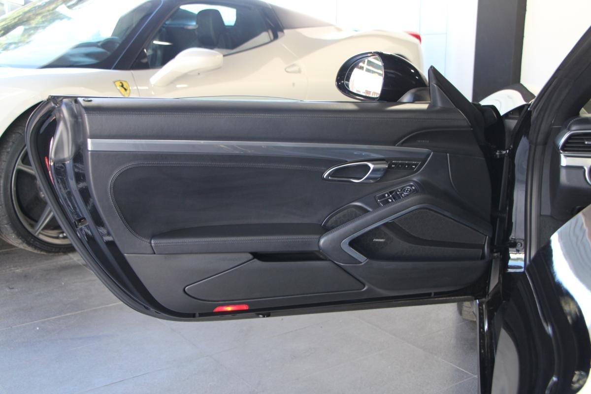 Porsche 911 - Photo 14