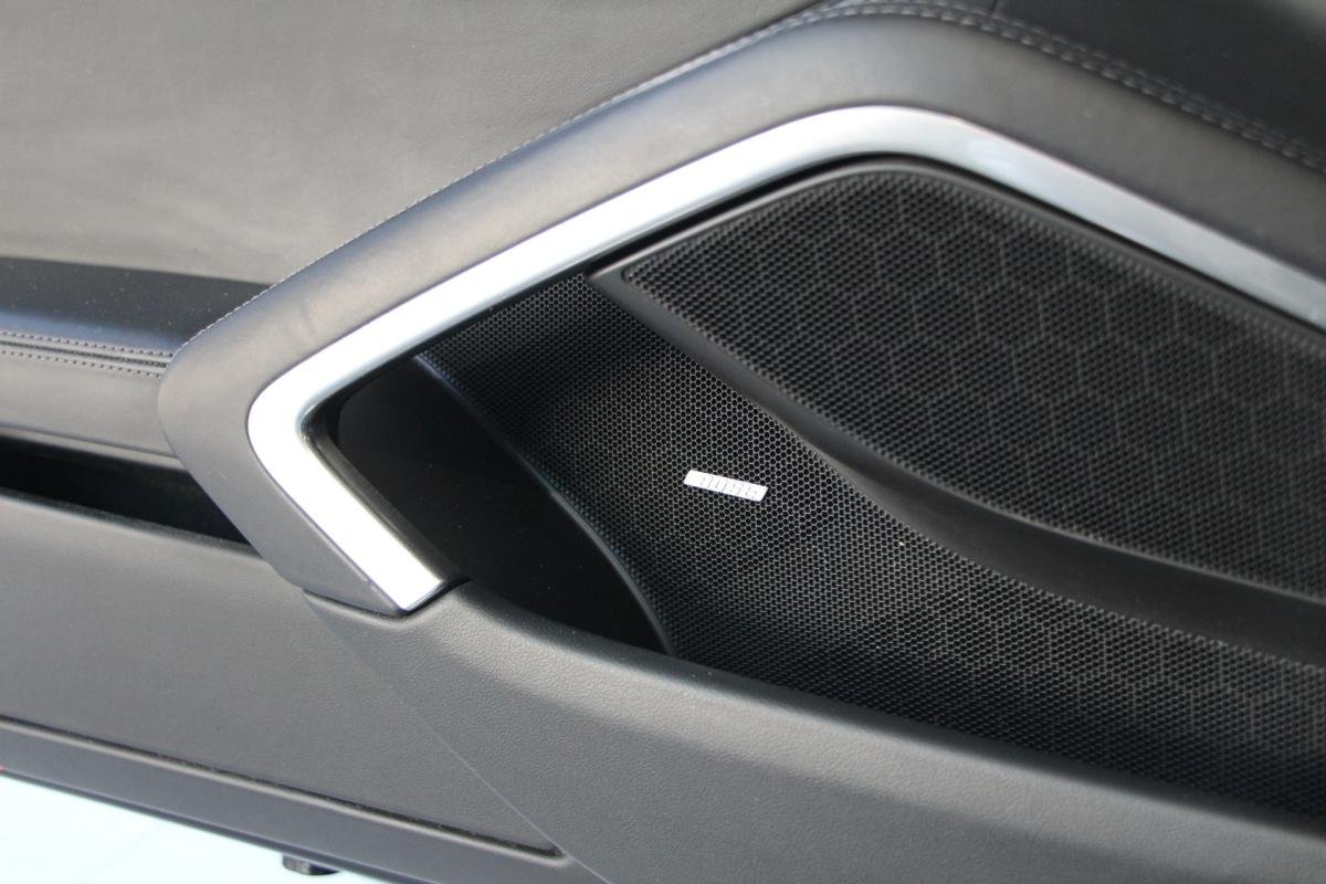 Porsche 911 - Photo 16