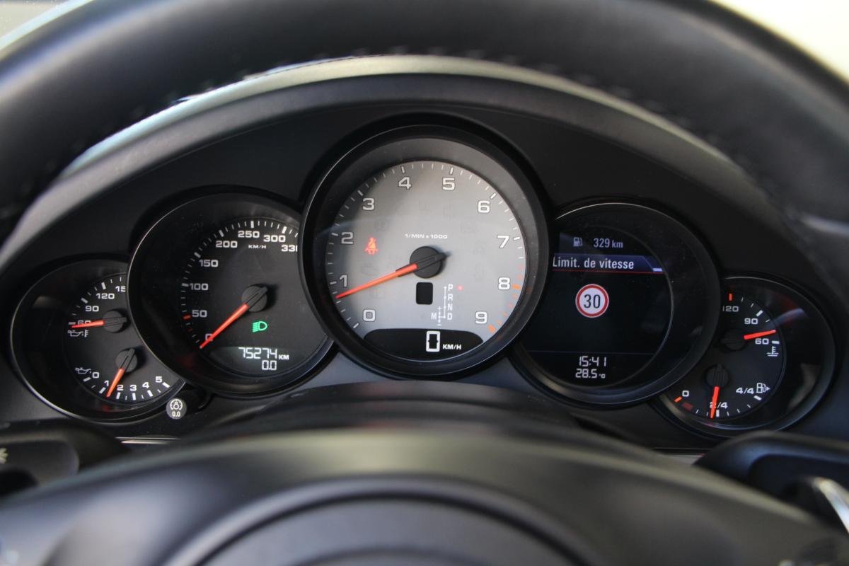 Porsche 911 - Photo 20