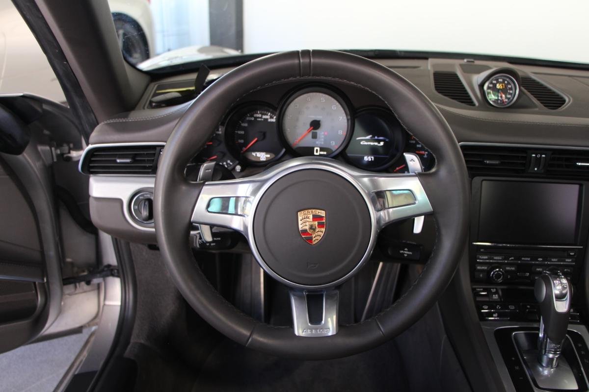 Porsche 911 - Photo 15