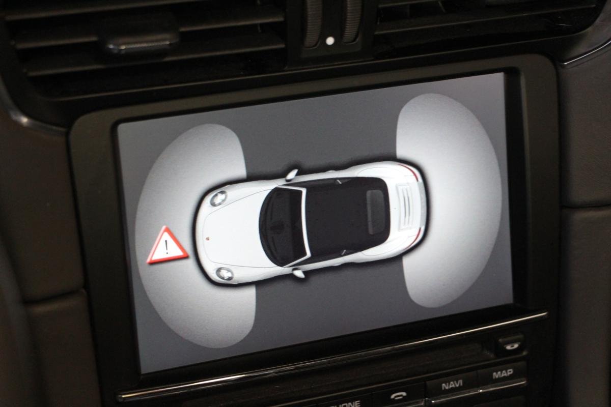 Porsche 911 - Photo 26