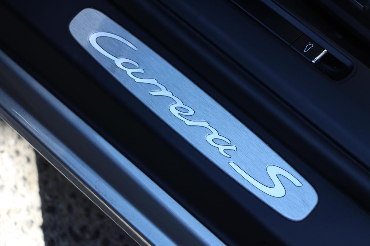 Porsche 911 - Photo 33