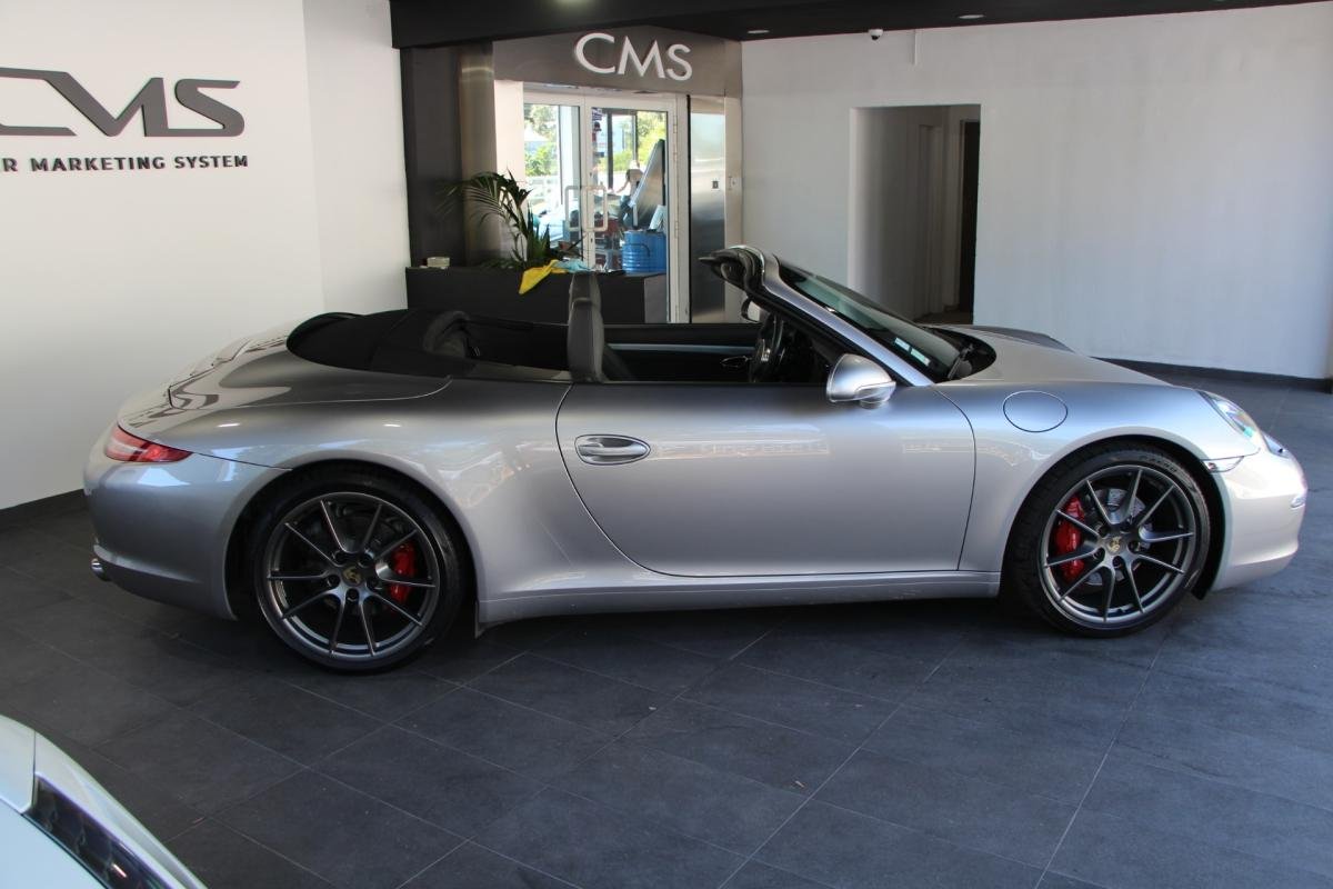 Porsche 911 - Photo 5