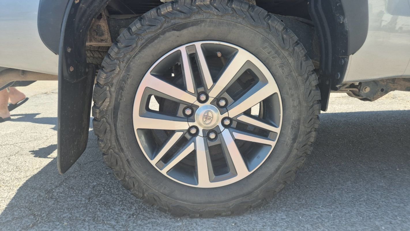 Toyota Hilux - Photo 16