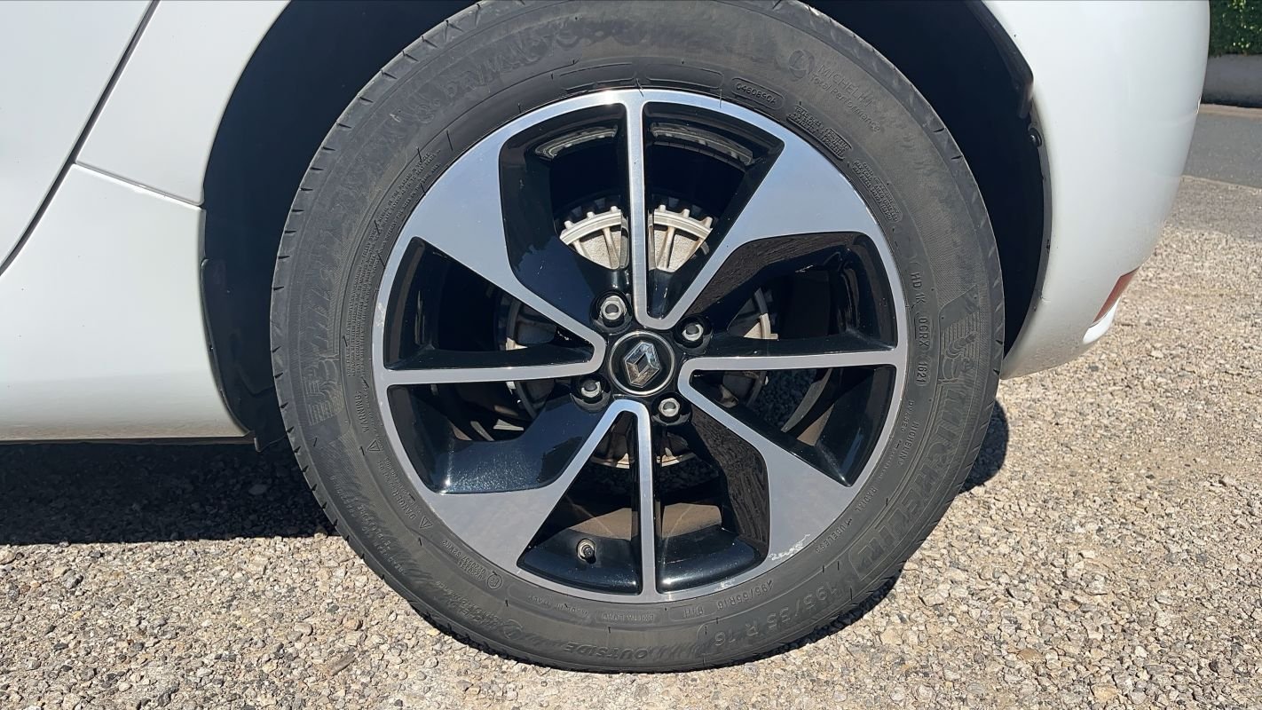 Renault Zoe - Photo 19