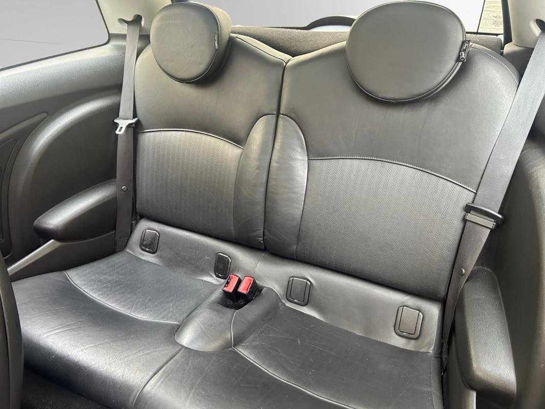 Mini Cooper S - Photo 15