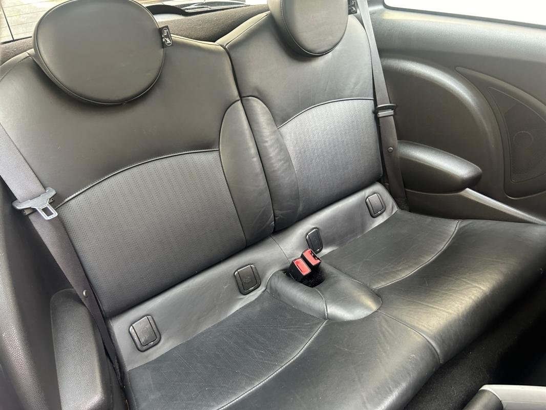 Mini Cooper S - Photo 16