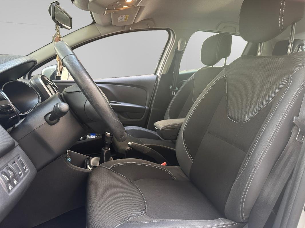 Renault Clio - Photo 13
