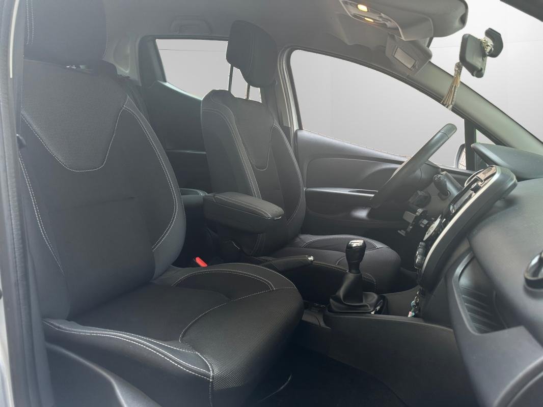 Renault Clio - Photo 16