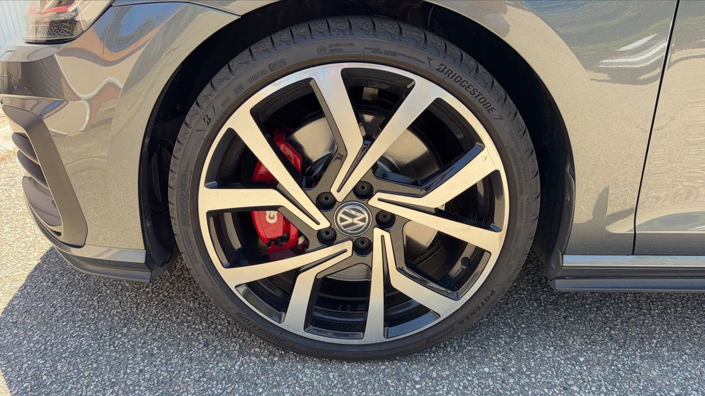 Volkswagen Golf - Photo 18