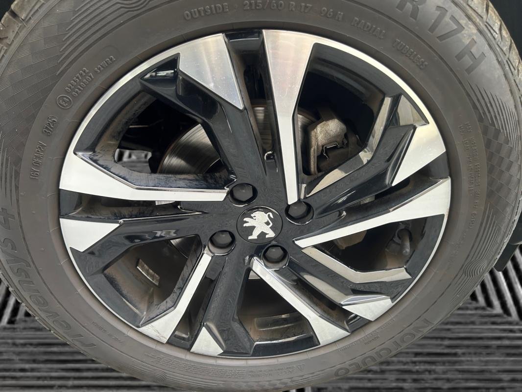 Peugeot 2008 - Photo 22