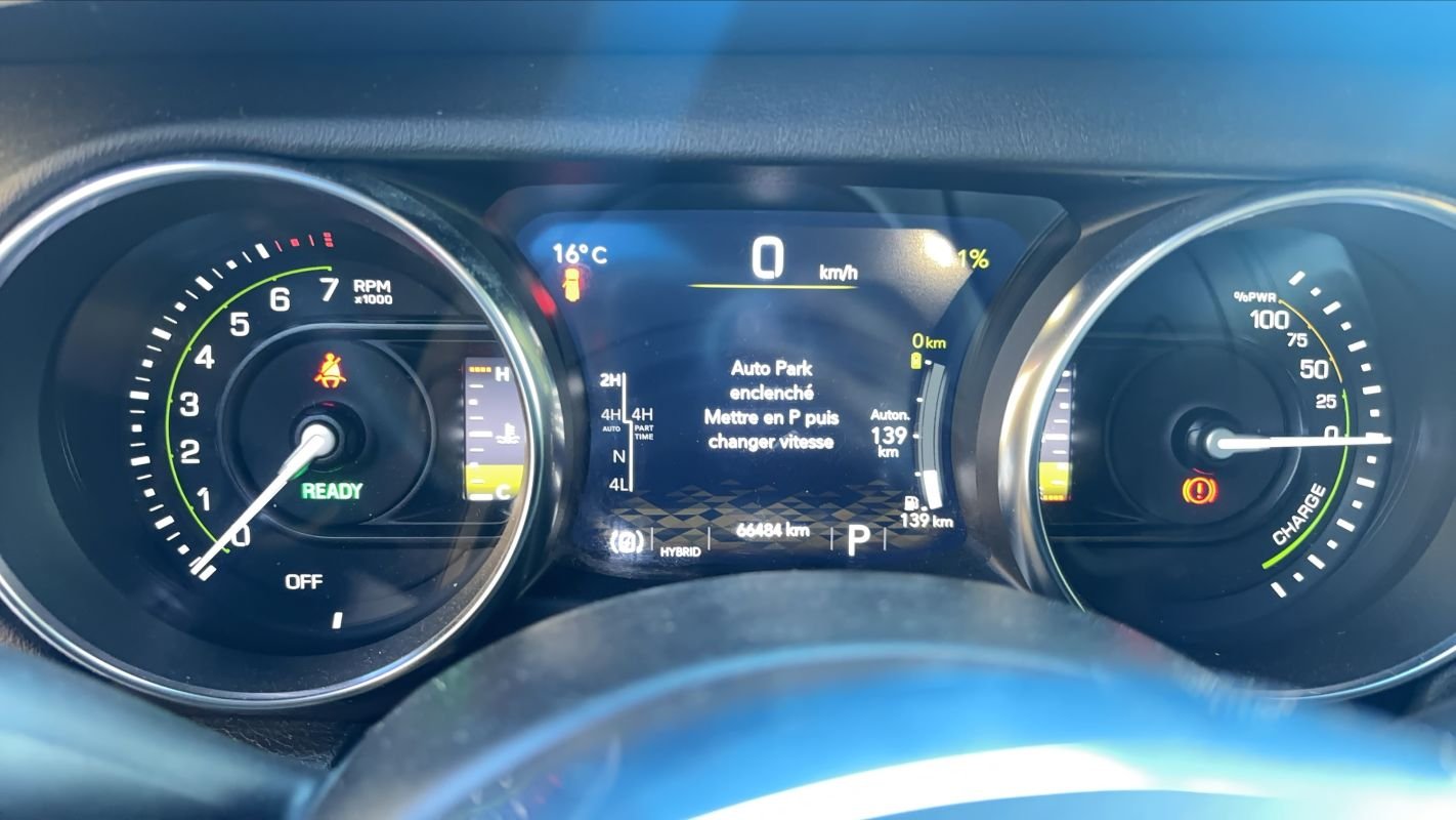 Jeep Wrangler - Photo 12