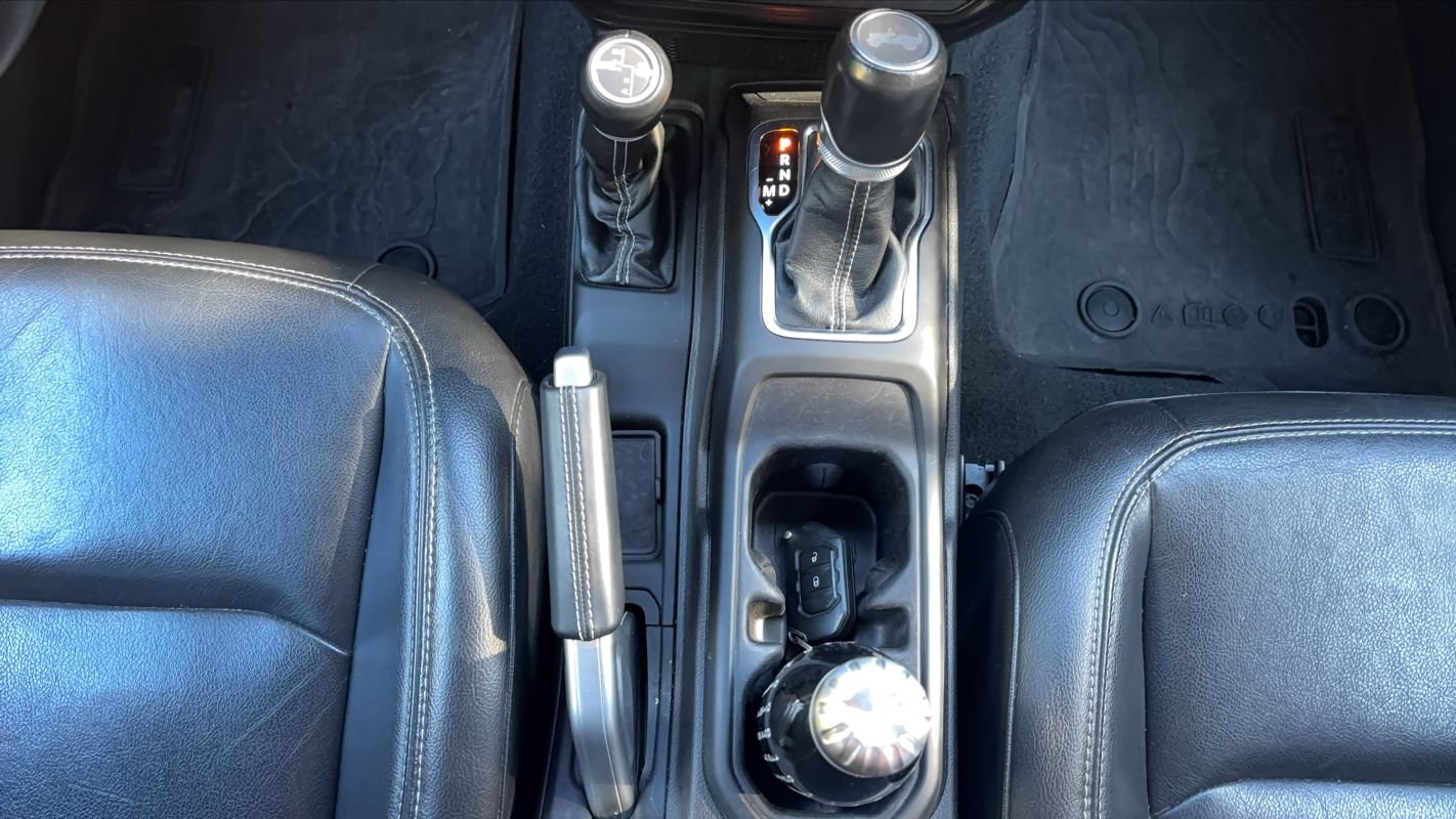 Jeep Wrangler - Photo 29