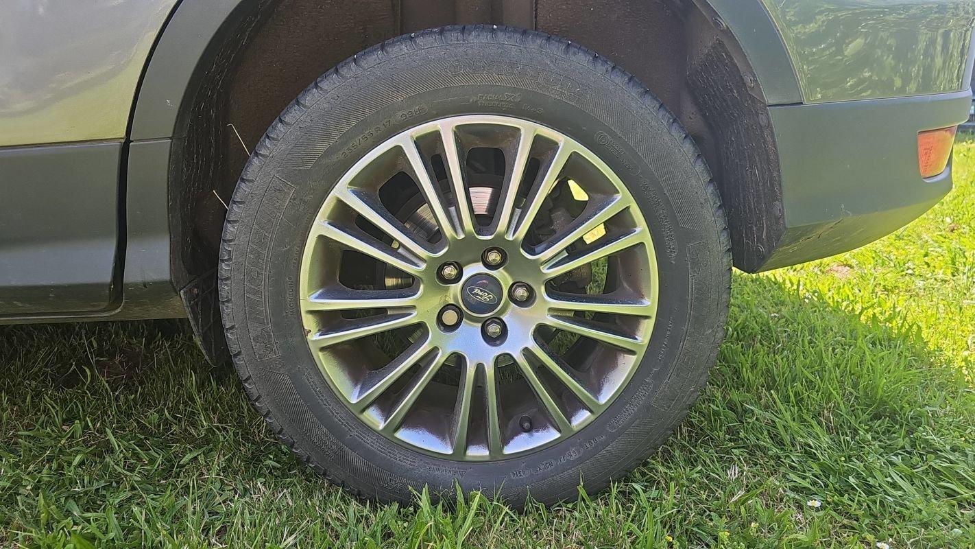 Ford Kuga - Photo 19
