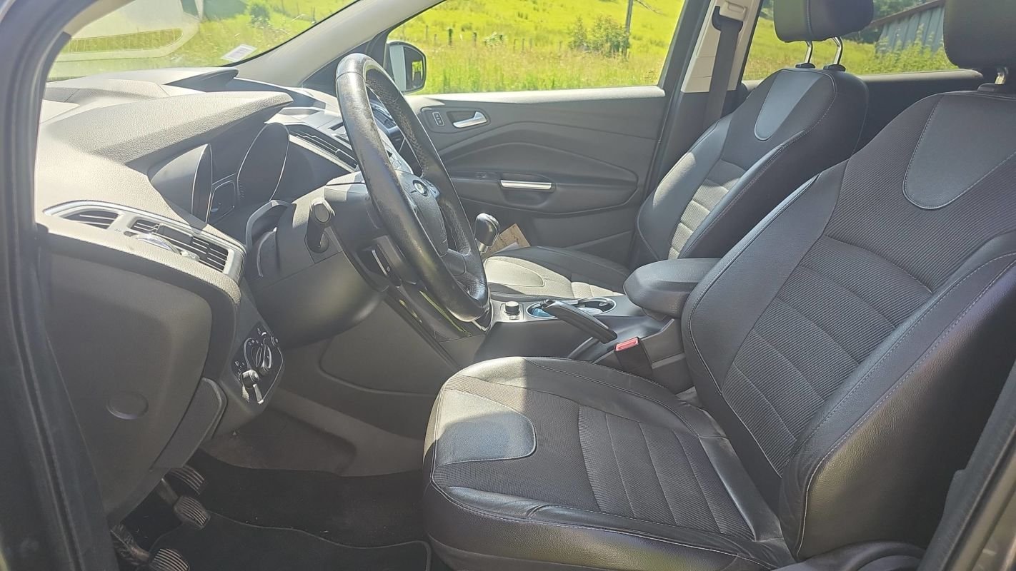 Ford Kuga - Photo 27