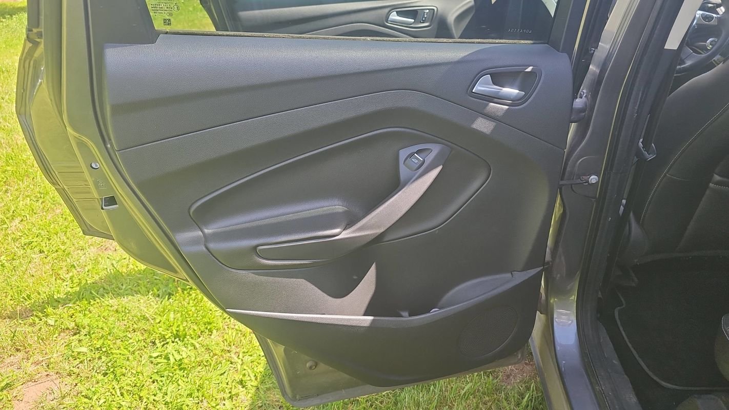Ford Kuga - Photo 29