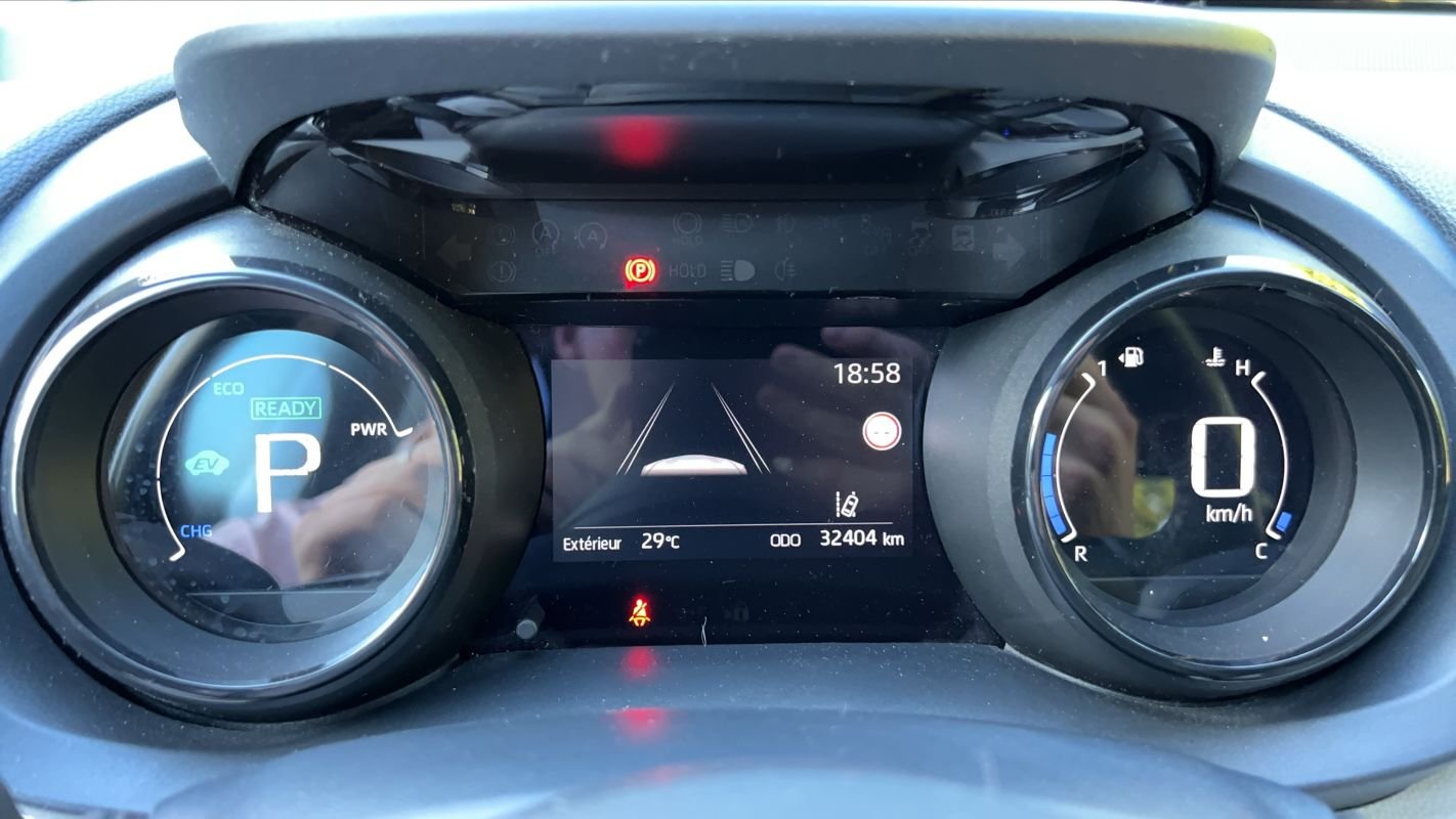 Toyota Yaris - Photo 12