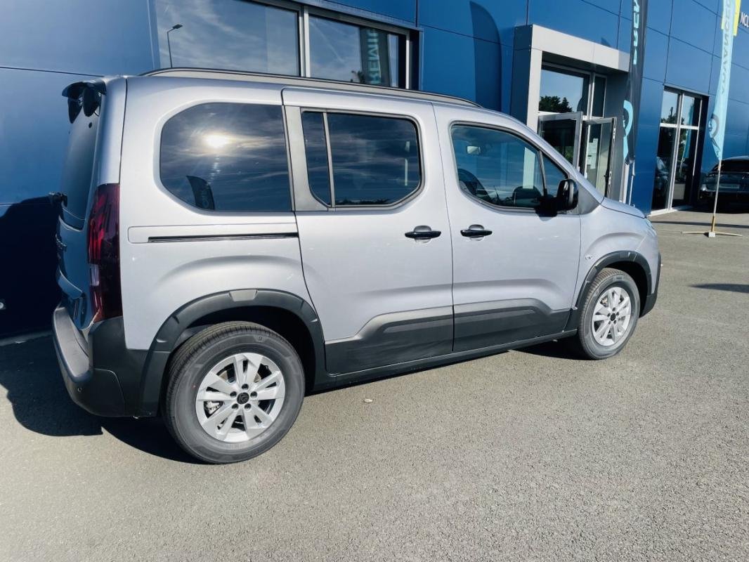 Peugeot Rifter - Photo 17
