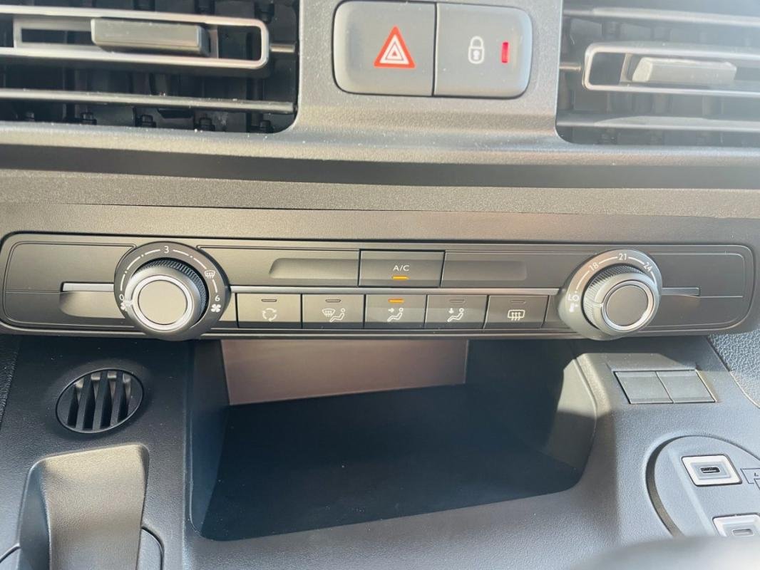 Peugeot Rifter - Photo 27