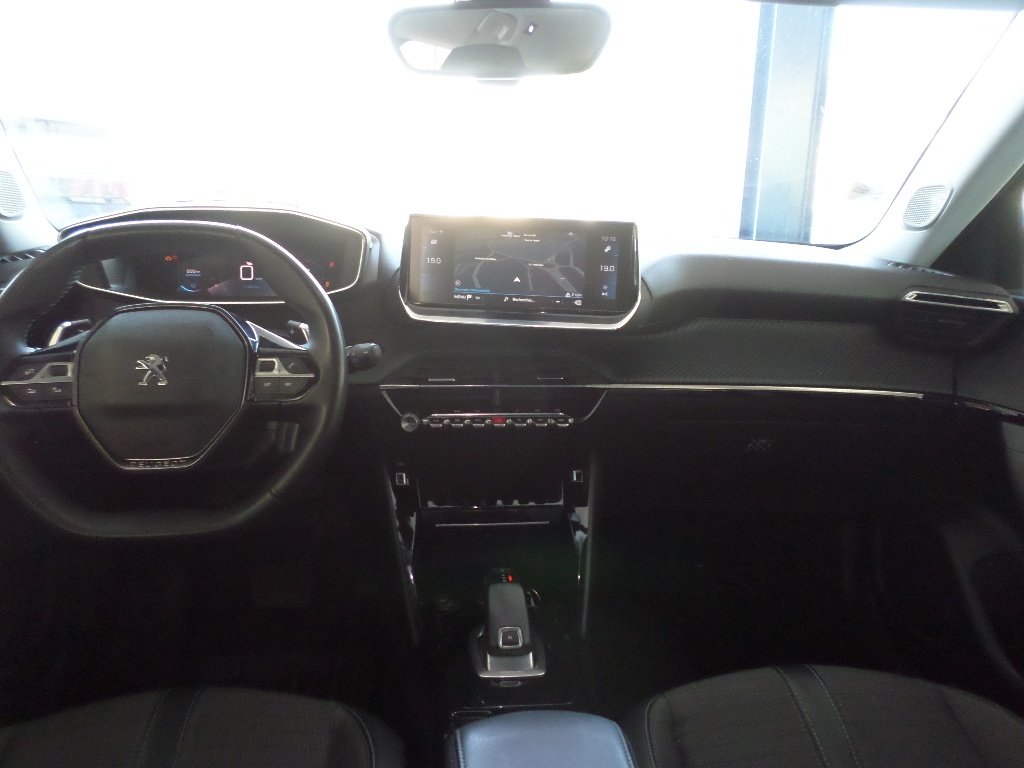 Peugeot 2008 - Photo 8