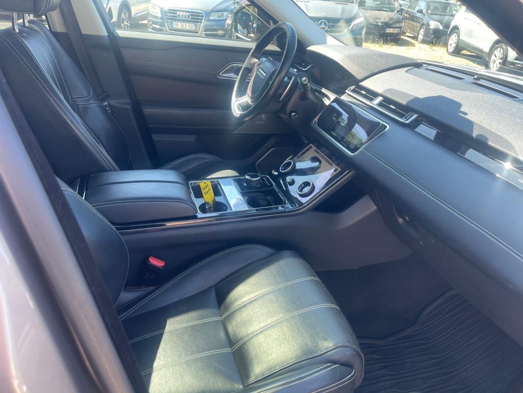 Land Rover Range Rover Velar - Photo 18