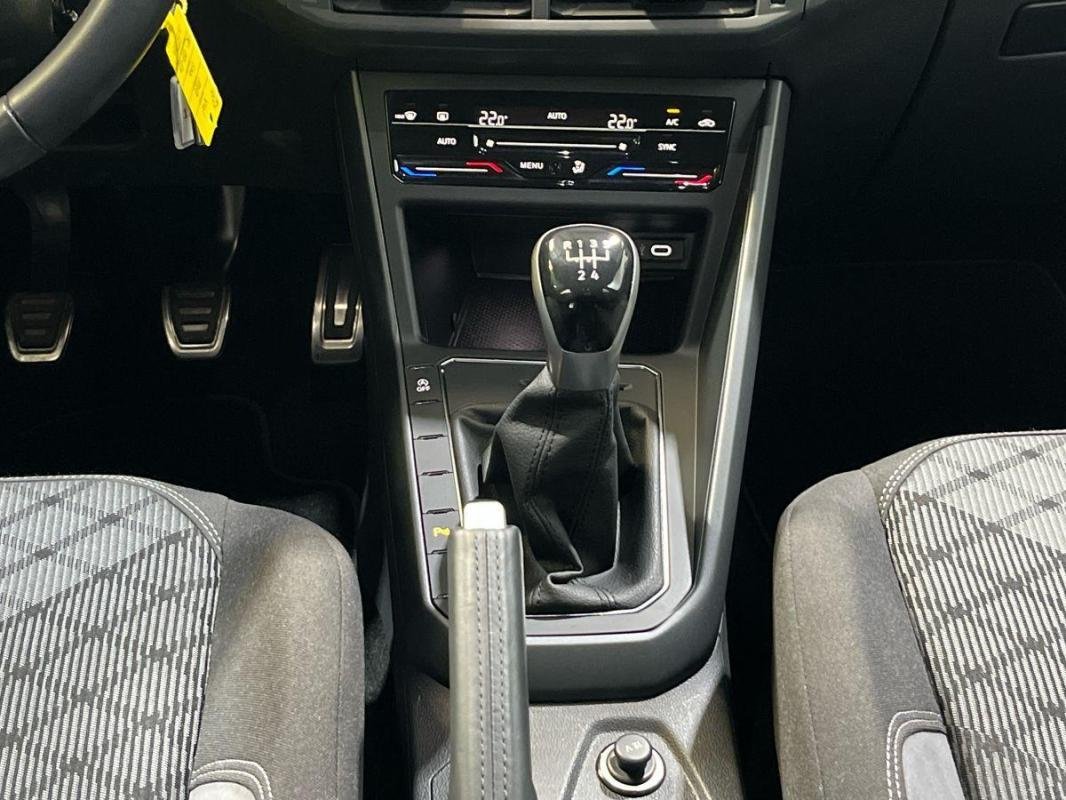 Volkswagen Polo - Photo 11