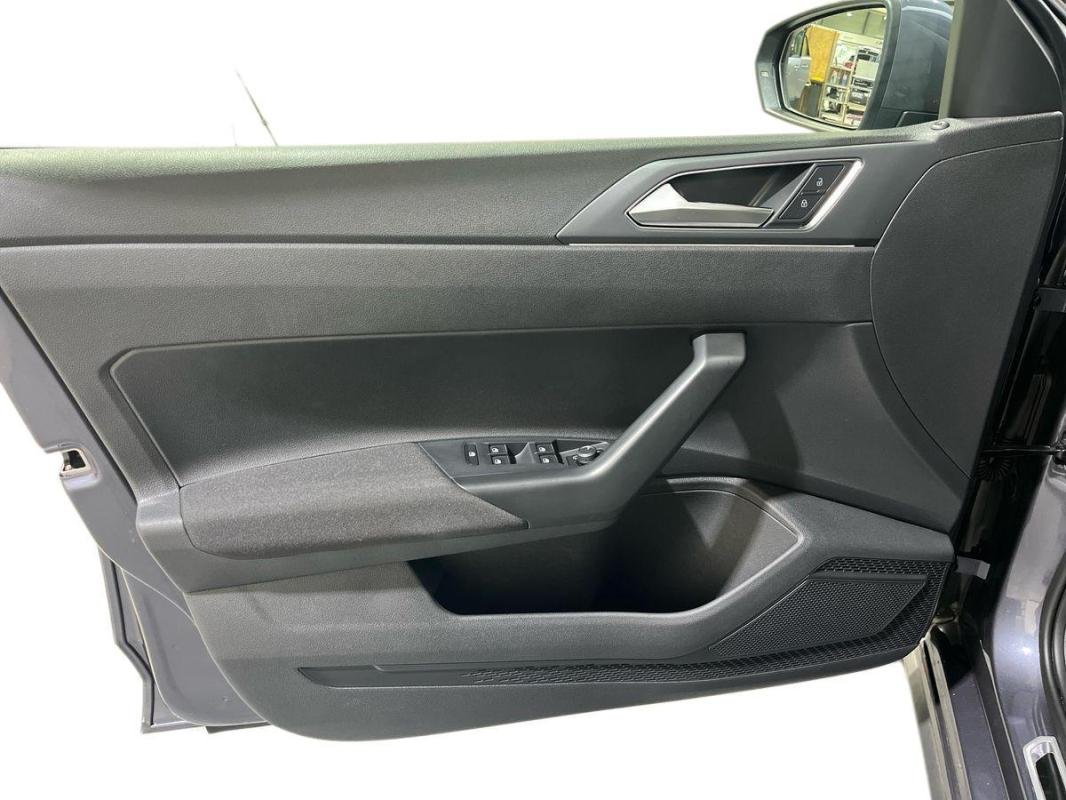 Volkswagen Polo - Photo 15
