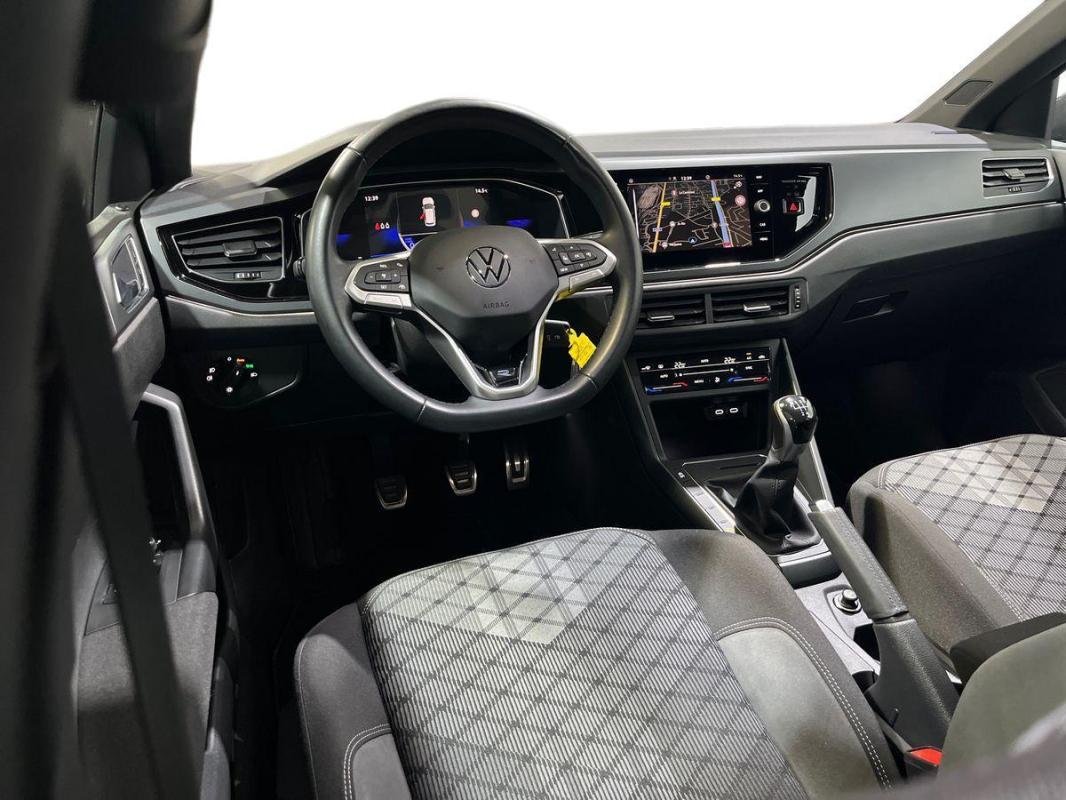 Volkswagen Polo - Photo 24