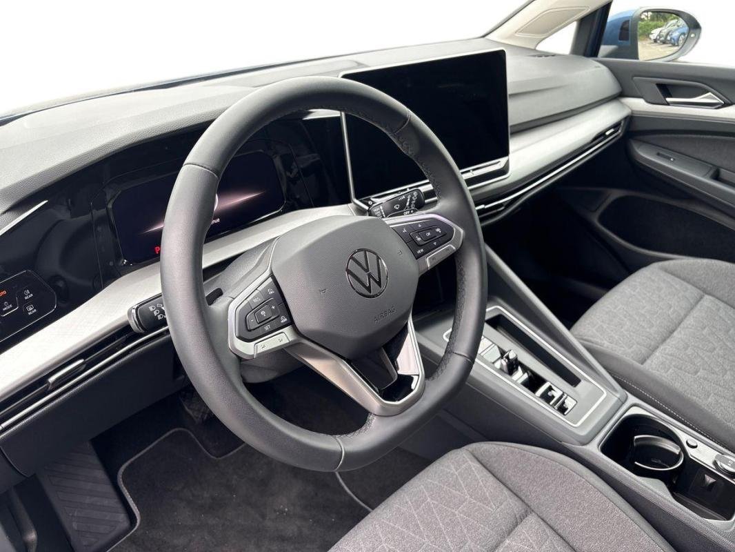 Volkswagen Golf - Photo 9