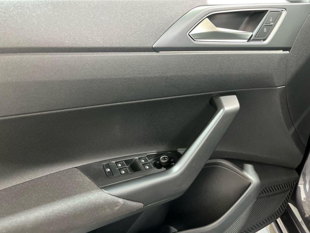 Volkswagen Polo - Photo 15