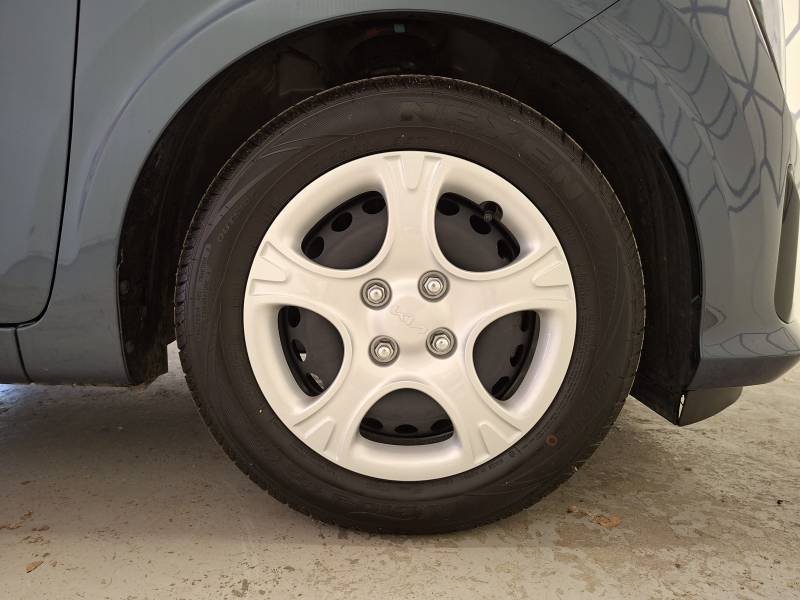 Kia Picanto - Photo 14