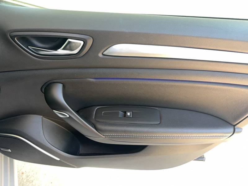 Renault Mégane - Photo 11