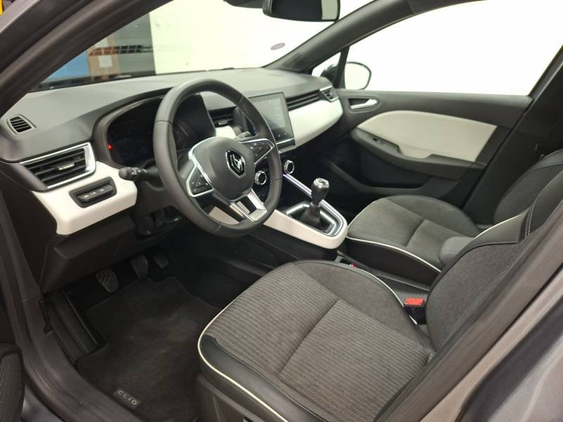 Renault Clio - Photo 6