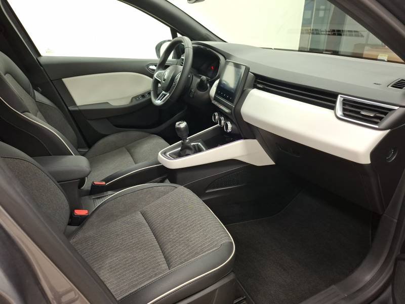 Renault Clio - Photo 8