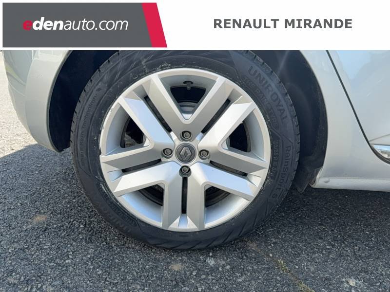 Renault Clio - Photo 18