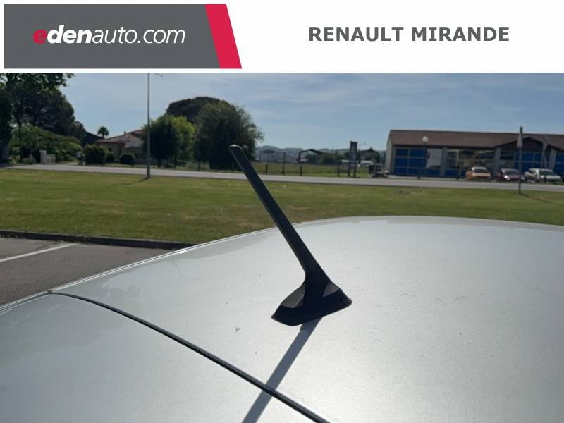 Renault Clio - Photo 21