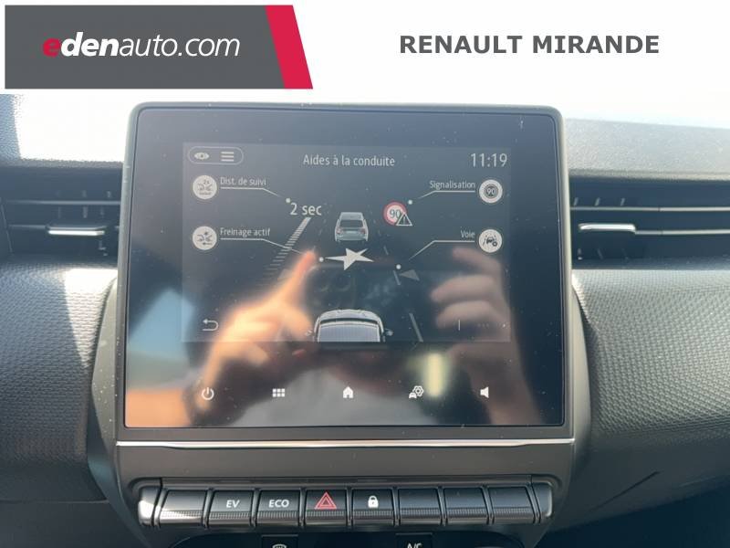 Renault Clio - Photo 39