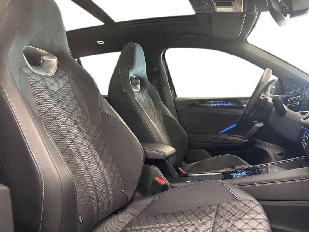 Volkswagen Tiguan - Photo 13