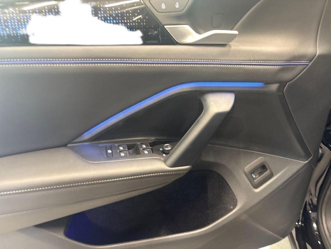 Volkswagen Tiguan - Photo 15