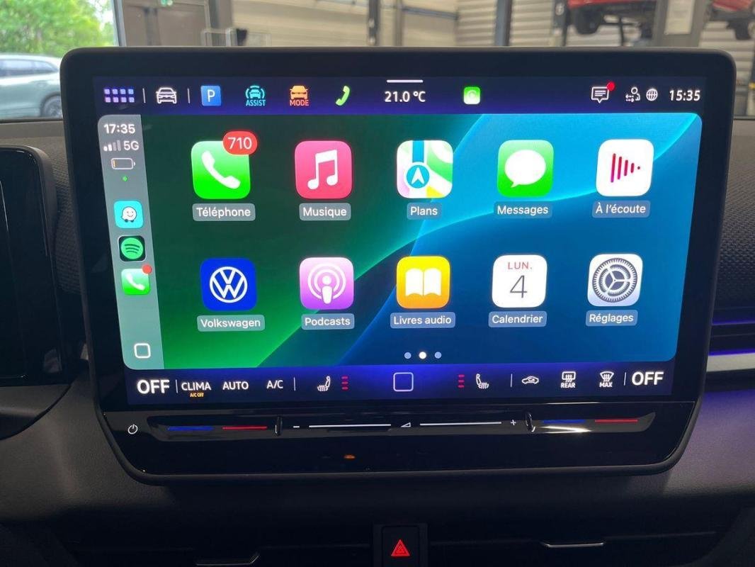 Volkswagen T-Roc - Photo 17