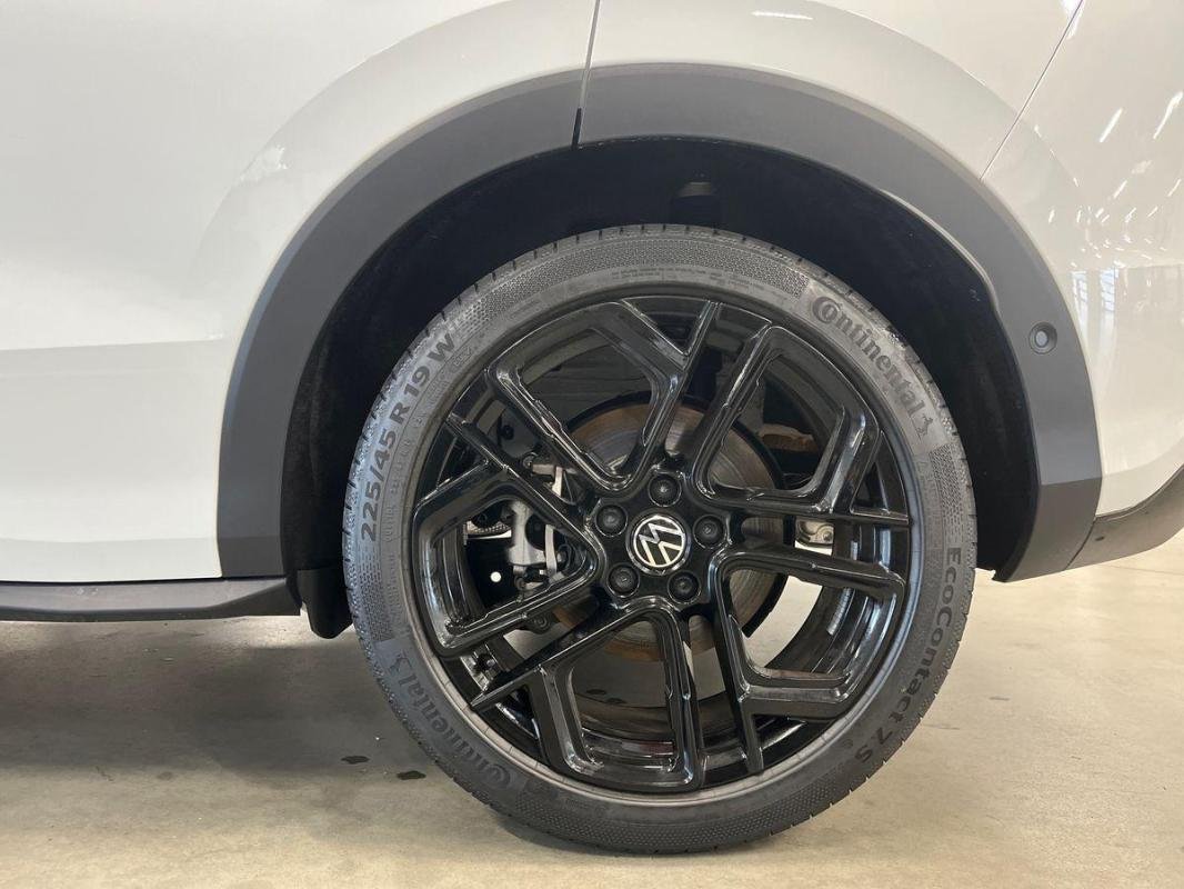 Volkswagen T-Roc - Photo 28
