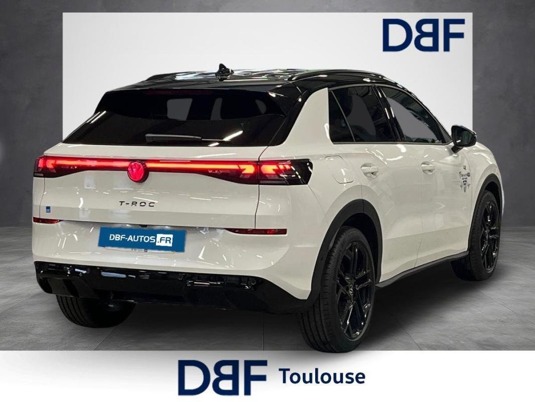 Volkswagen T-Roc - Photo 5