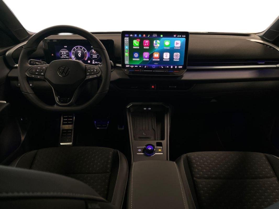 Volkswagen T-Roc - Photo 8