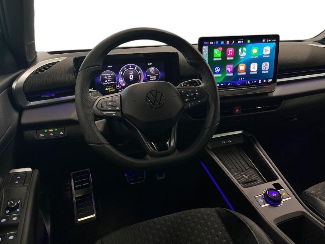 Volkswagen T-Roc - Photo 9