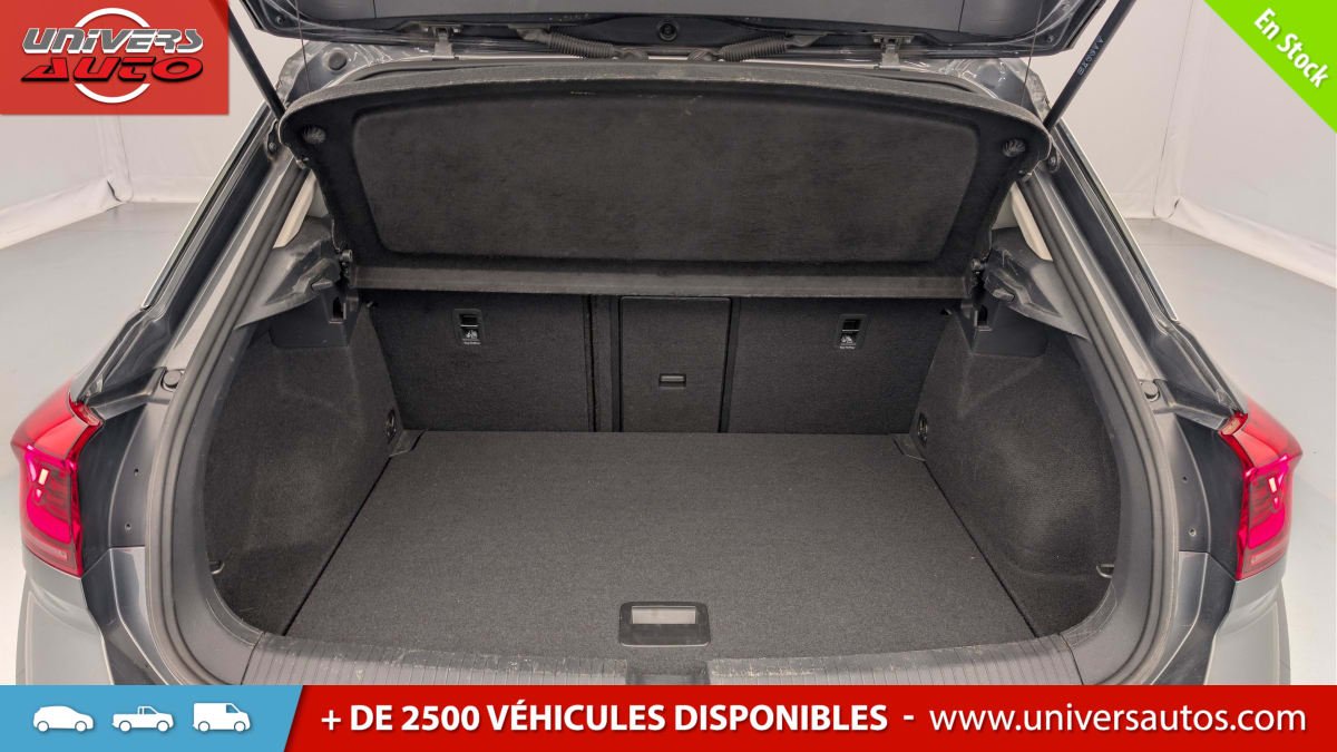 Volkswagen T-Roc - Photo 11