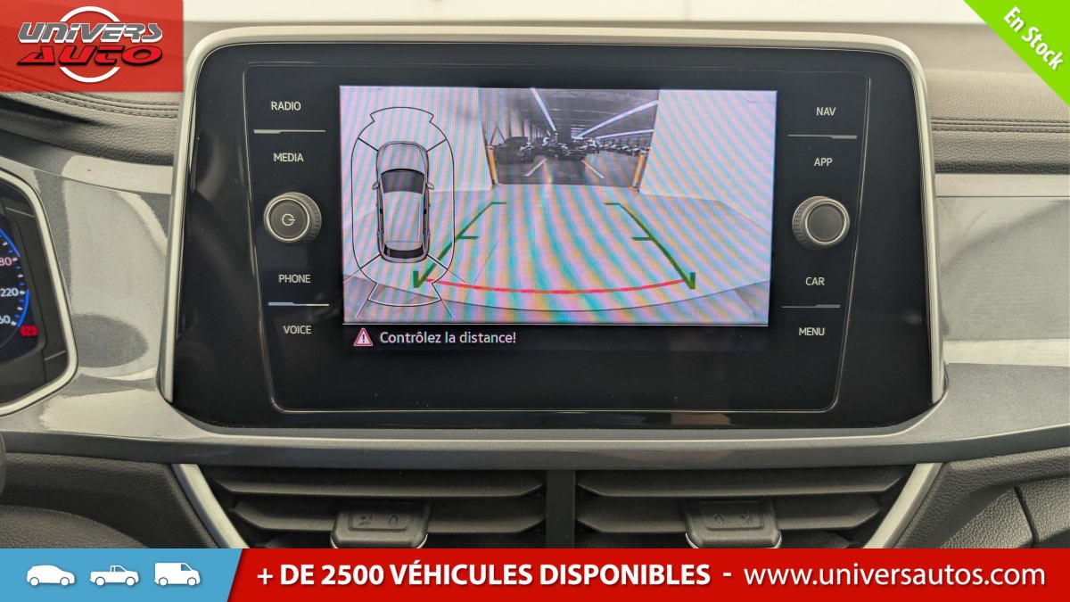 Volkswagen T-Roc - Photo 17