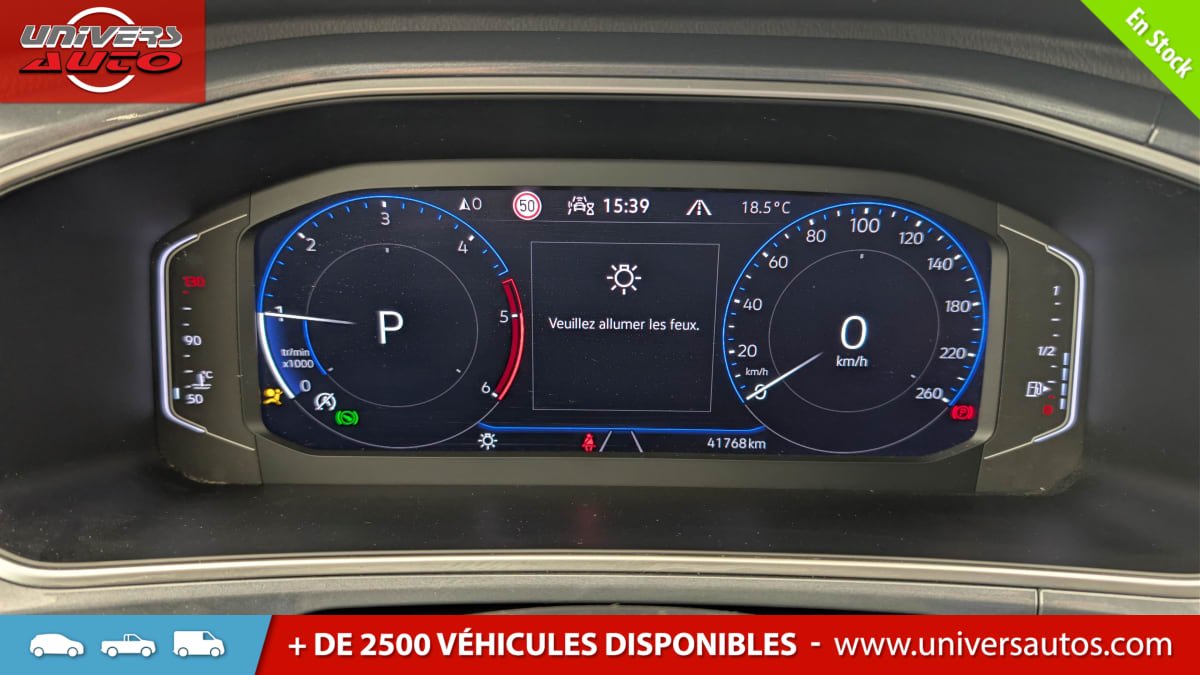 Volkswagen T-Roc - Photo 22